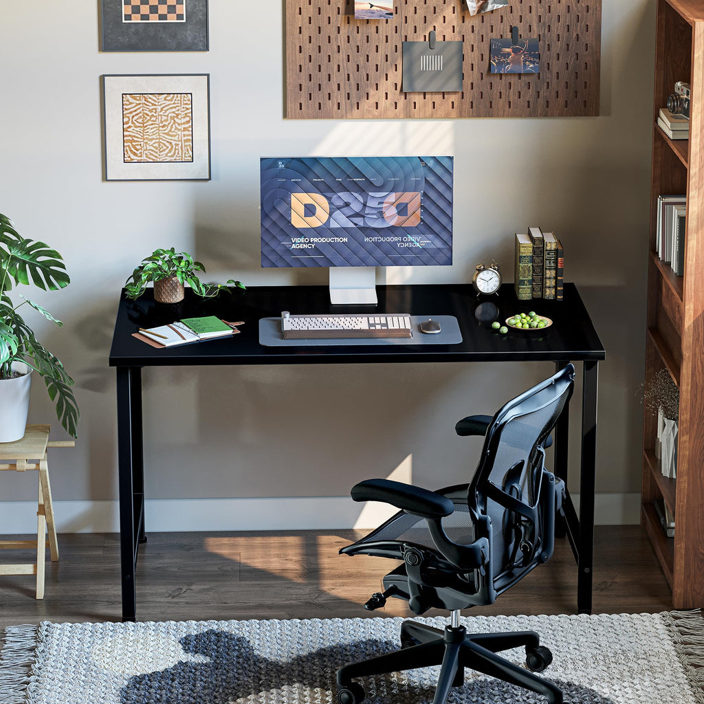 Grandder 80 cm Computer Desk, Small Home Office Desk Study Writing Kid Table for Small Spaces, Simple PC Gaming Desk, Adjustable Feet, Black